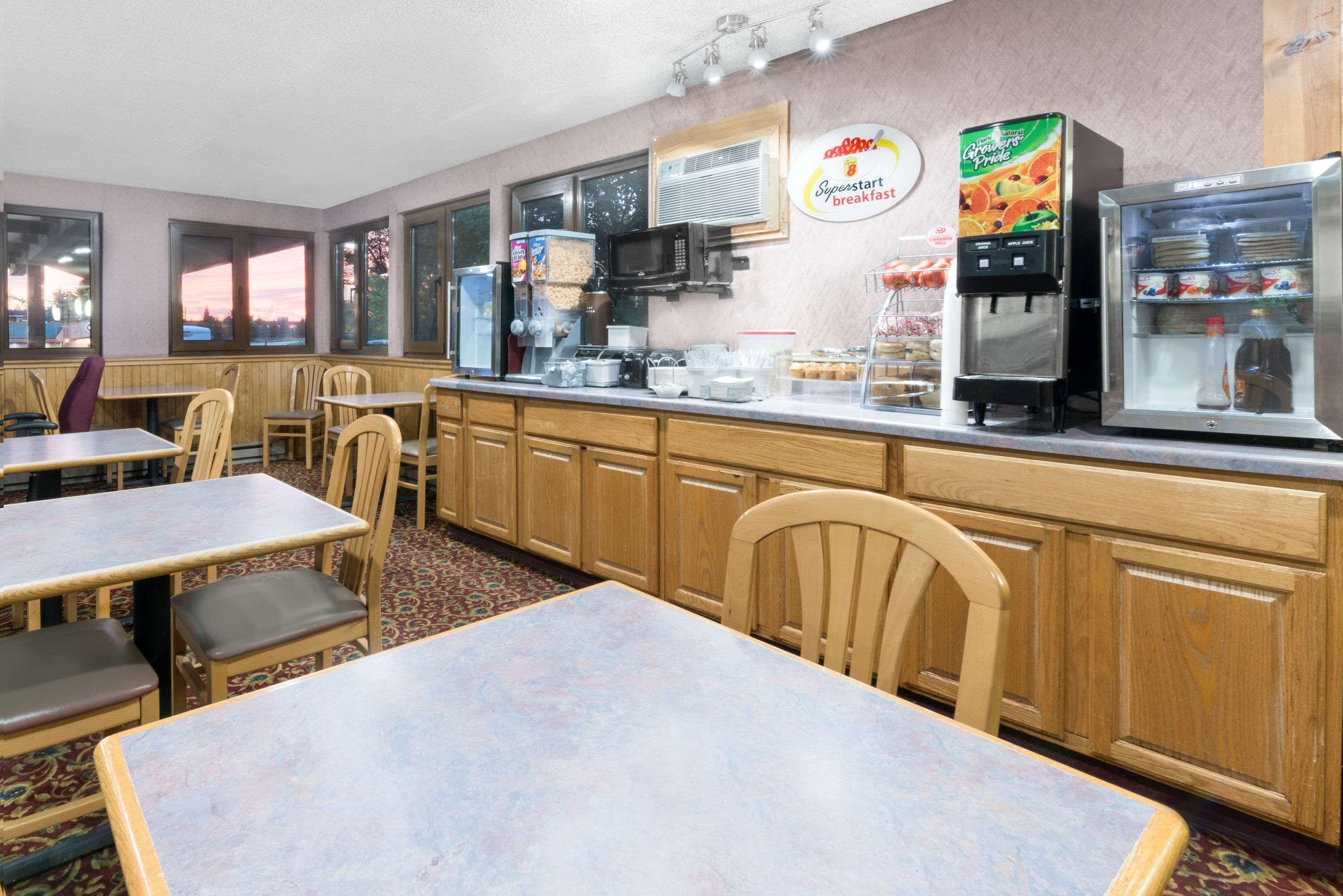 Hotel Super 8 By Wyndham Duluth Extérieur photo