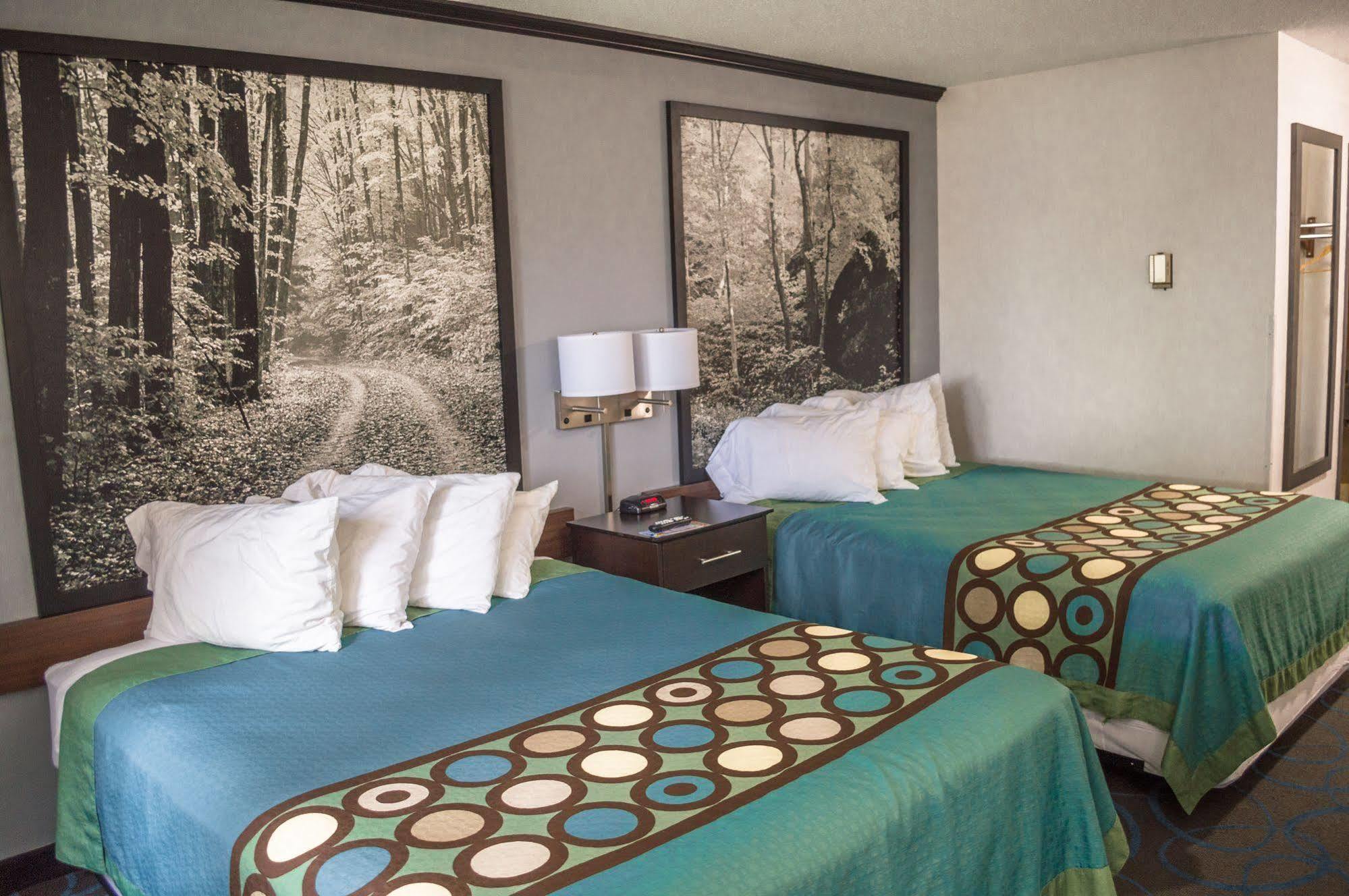 Hotel Super 8 By Wyndham Duluth Extérieur photo